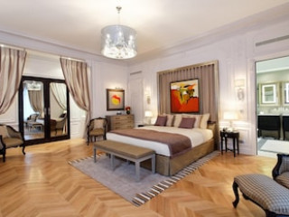 MAJESTIC APARTMENTS CHAMPS ELYSÉES