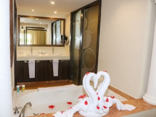 MAJESTIC COLONIAL PUNTA CANA