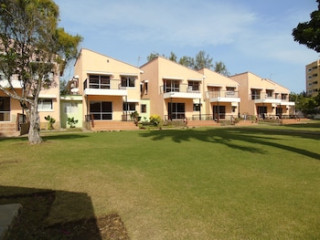 MAKWETU VILLAS