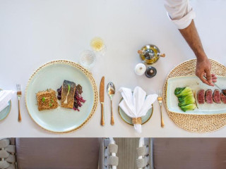 Malahini Kuda Bandos Resort