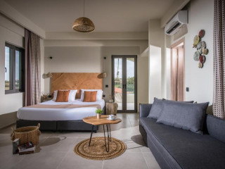 Malena Hotel & Suites