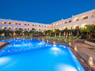 MALIA HOLIDAYS HOTEL