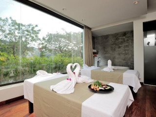 Malisa Villa Suites Resort