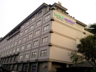Hotel Maluri