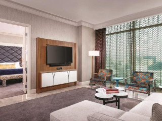 Mandalay Bay