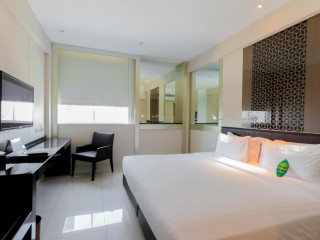 Mandarin Hotel Manage by Centre Point
