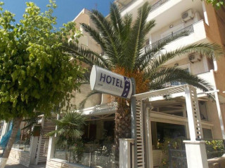 Mano Hotel