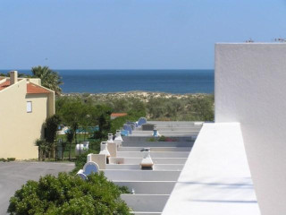 Manta Rota Village