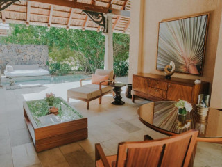Maradiva Villas Resort and Spa