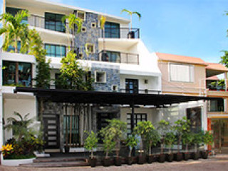 MARAZUL HOTEL BOUTIQUE YACHT AND BEACH CLUB