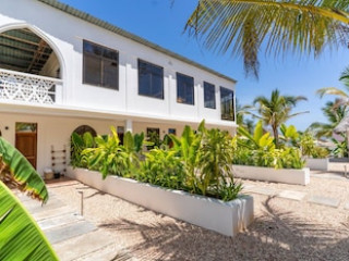 MAREA BOUTIQUE HOTEL