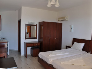 Marianthi Apartments