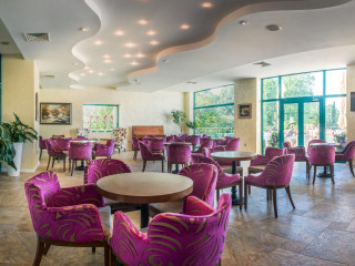 MARINA GRAND BEACH HOTEL