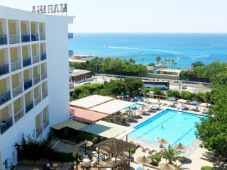 Marina Hotel