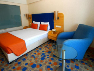 Marina Hotel