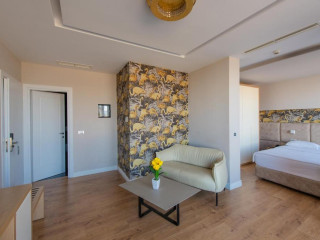 Marina Premium Hotel