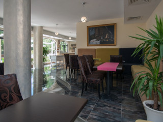 Mariner's Suites