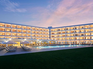 Maris Grand Waterpark Resort