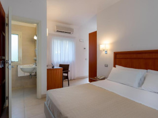 Maritalia Club Village