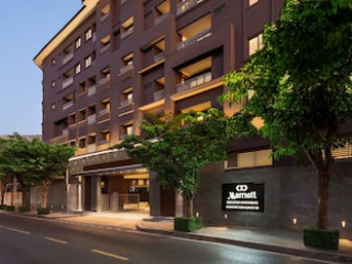 MARRIOTT EXECUTIVE APARTMENTS BANGKOK, SUKHUMVIT 50