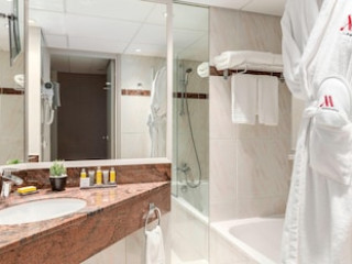 MARRIOTT RIVE GAUCHE HOTEL & CONFERENCE CENTRE