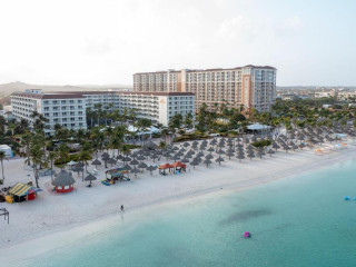 Marriott's Aruba Surf Club