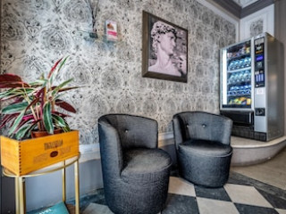 Martelli 6 Suites and Apartments