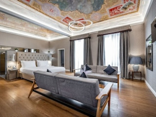 Martelli 6 Suites and Apartments