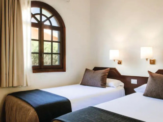 Kaftans City Hotel