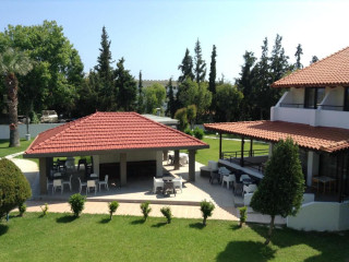 Matoula Beach Hotel