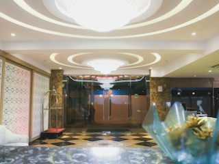 MAVERICK RATCHADA HOTEL