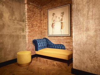 Max Brown 7th District Wien