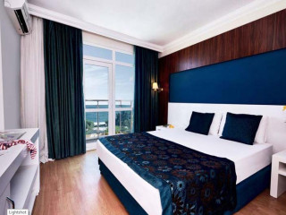 CORAL BEACH HOTEL