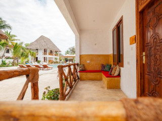 Mayai Ocean Resort