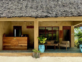 Mayai Ocean Resort