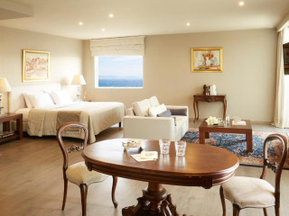 Mayor Mon Repos Palace 