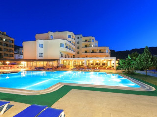 SPLASH BEACH RESORT