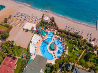 MC BEACH RESORT HOTEL