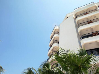 Med-Inn Boutique Hotel