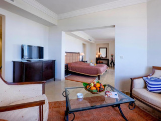 MEDINA SOLARIA & THALASSO