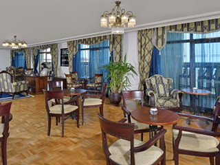 MELIA GRAND HERMITAGE HOTEL