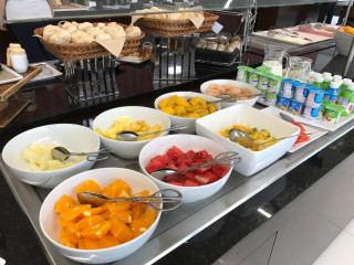 Melia Ria Hotel & Spa