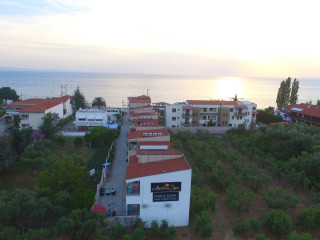 Meliton Inn Hotel and Suites