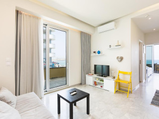 Meltemi Coast Suites