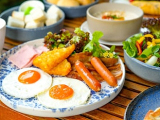 MERCURE BANGKOK SIAM