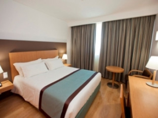 MERCURE LISBOA ALMADA