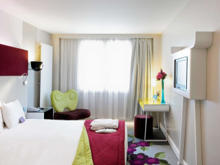 Mercure Paris Bercy Bibliotheque