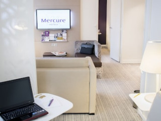 MERCURE PARIS CENTRE TOUR EIFFEL