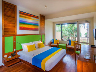 Mermaid Hotel And Club