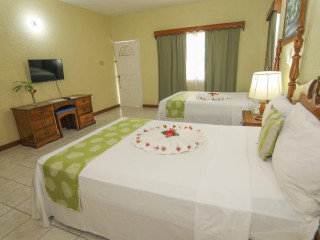 Merril's Beach Resort II